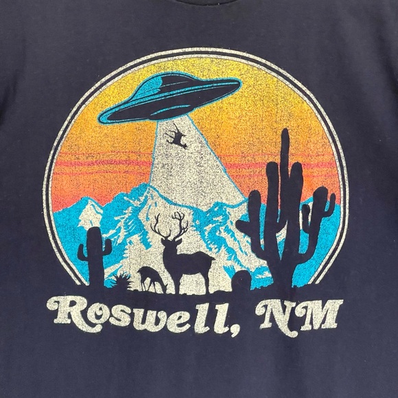 MAD Engine Roswell, NM UFO Alien Desert Graphic Black T Shirt Adult size Medium - Picture 4 of 9